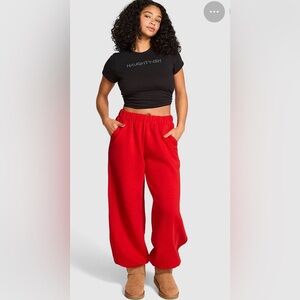 PINK Victoria's Secret Ivy Fleece Baggy Sweatpants - Red - Medium